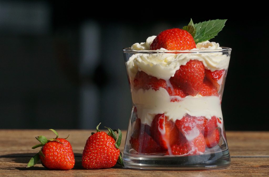 Delicious strawberry dessert which easy to make